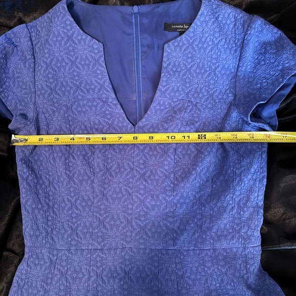 NANETTE LEPORE DRESS FIT &‎ FLARE BACK ZIP SS V NECK TEXTURED BRUNCH OFFICE - Picture 10 of 12